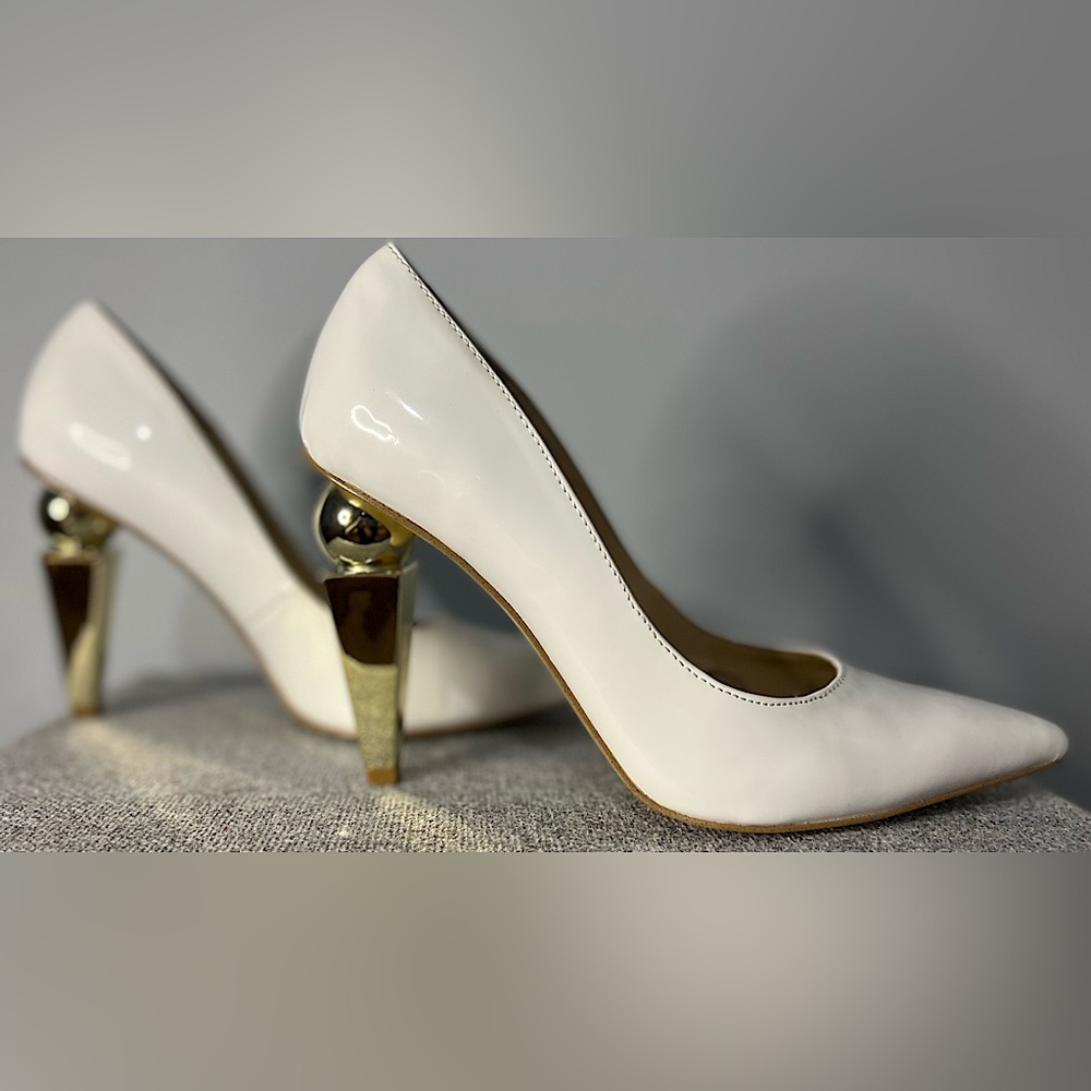 White Pointed-toe Katy Perry heels